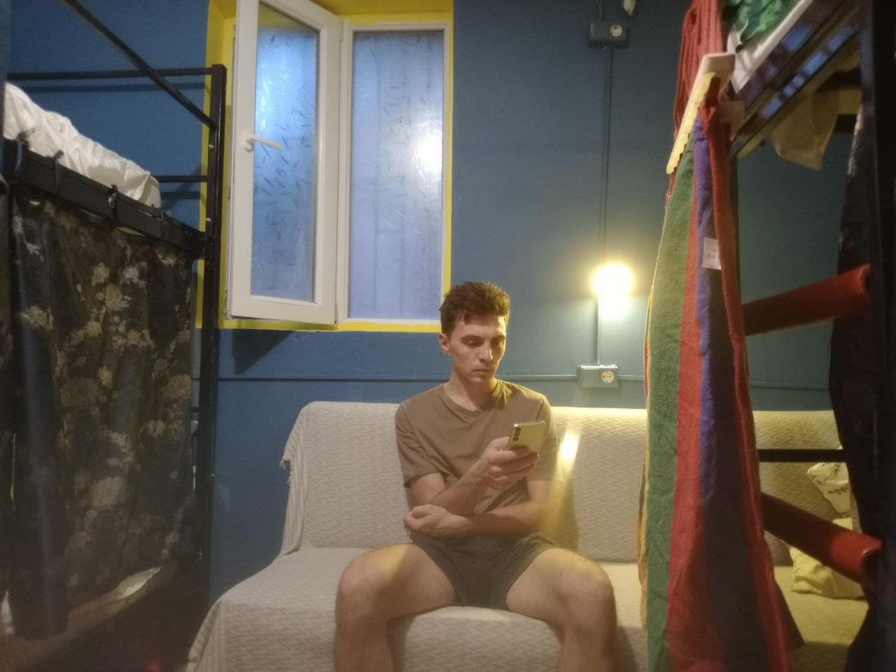 Harmony Backpackers Hostel Батуми Екстериор снимка