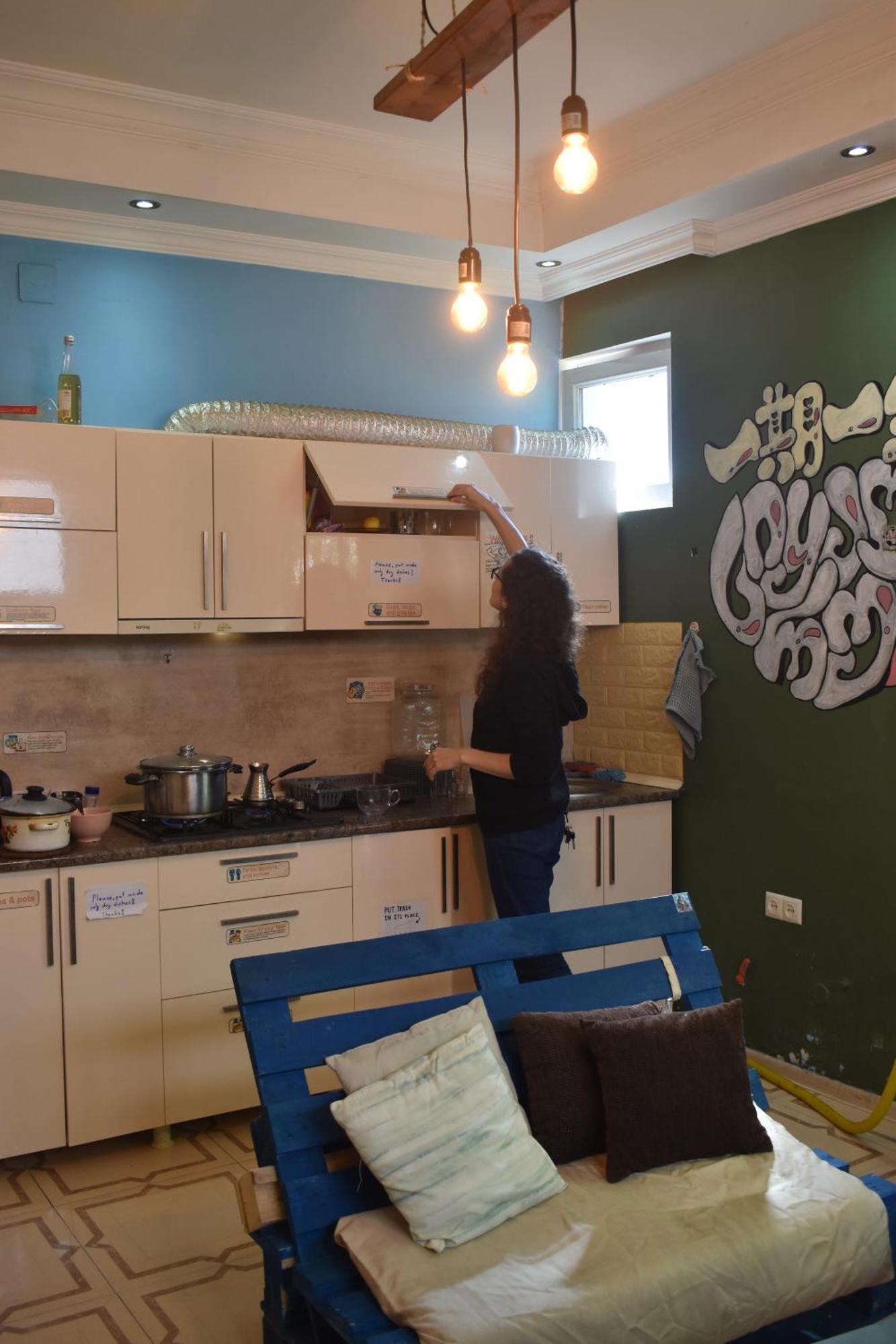 Harmony Backpackers Hostel Батуми Екстериор снимка